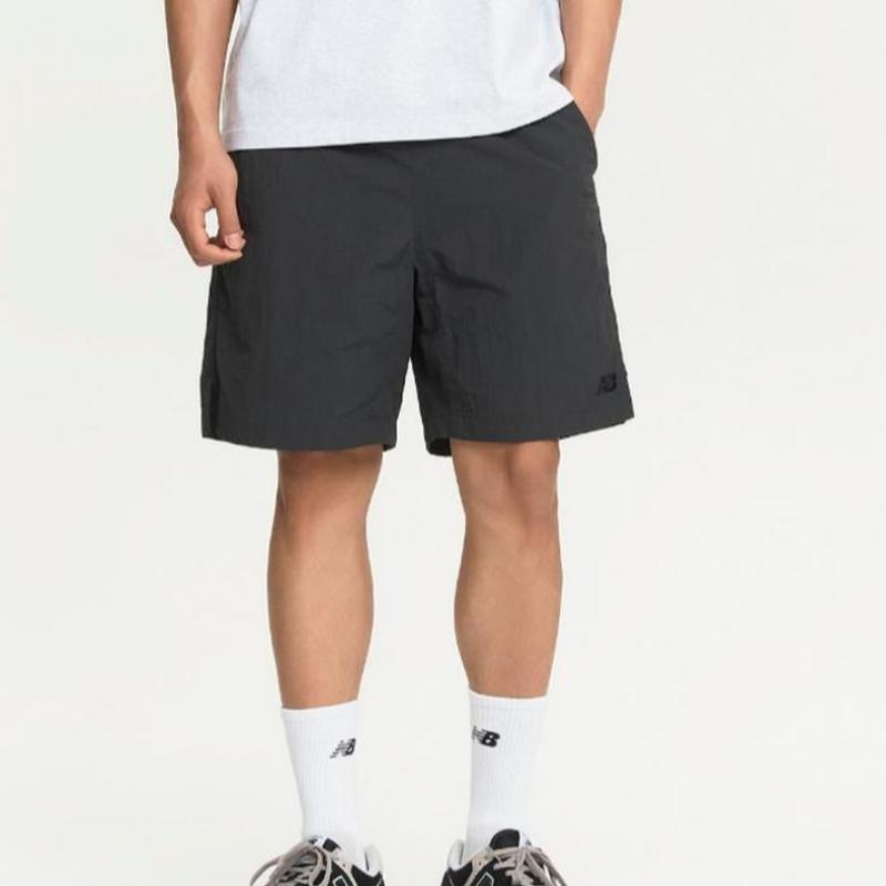 New Balance Unisex Woven Cool 4.5 Part Shorts Nbnve21023