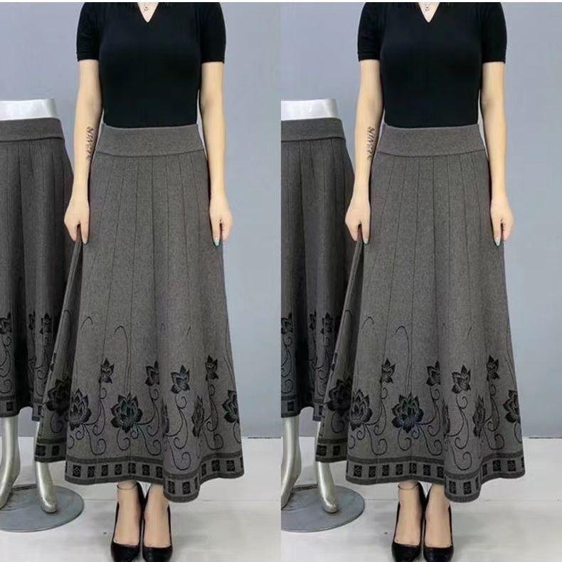 Damska dzianinowa spódnica midi z wysokim stanem w stylu etno, linia A - wyszczuplająca, na jesień/zimę