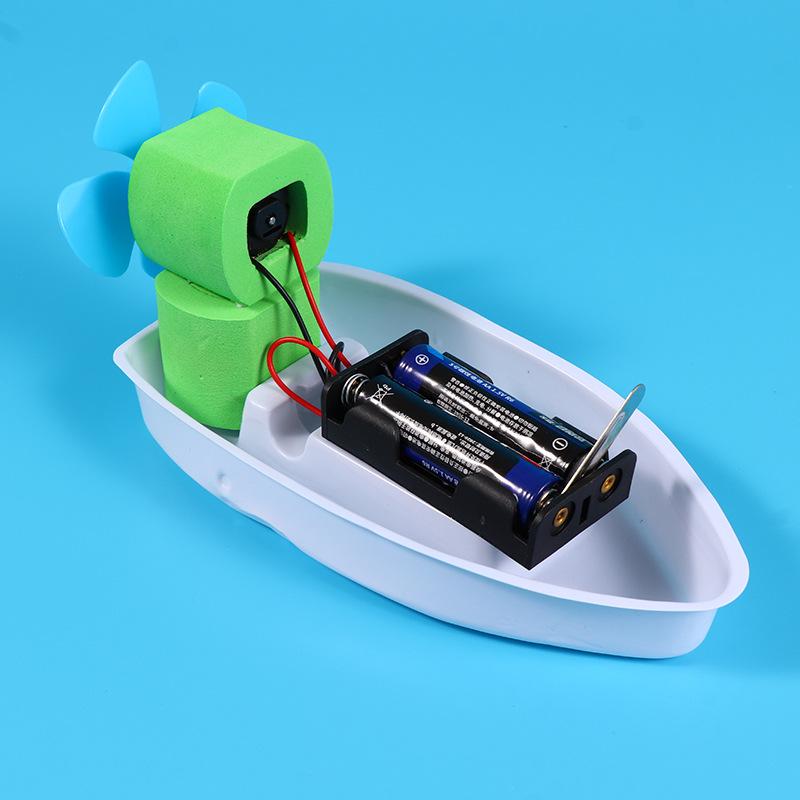 DIY Wind-Powered Model Boat Kit for Primary School Students