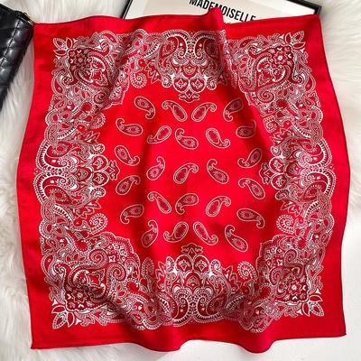 Accessori – Sciarpe e foulard