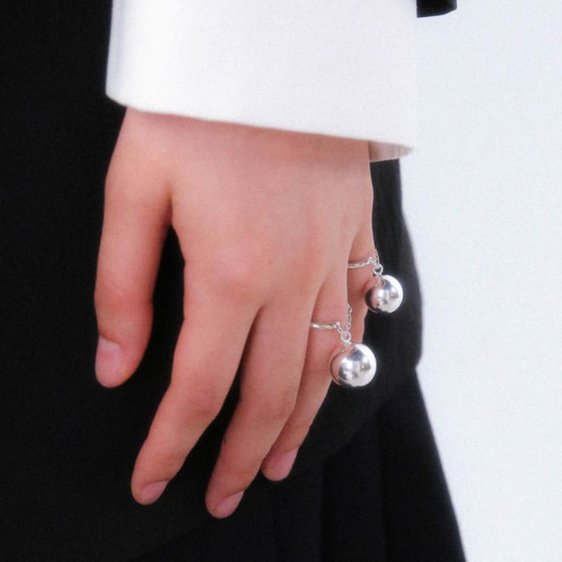 Baked Alaska Big Ball Drop Ring - S