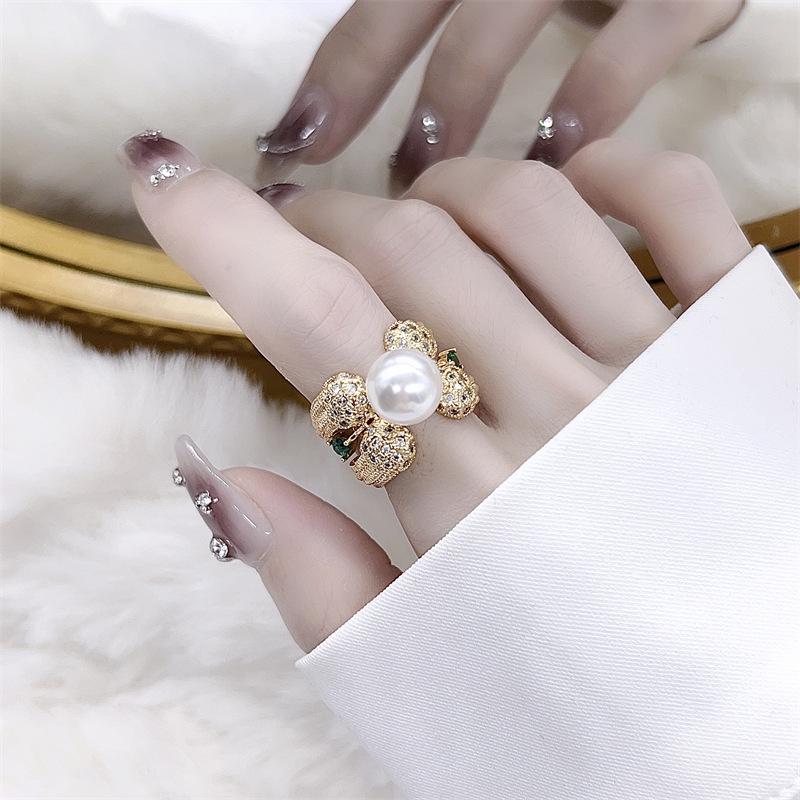 Elegant European Baroque Pearl Ring: High-End Vintage Court Style for Women Adjustable Open