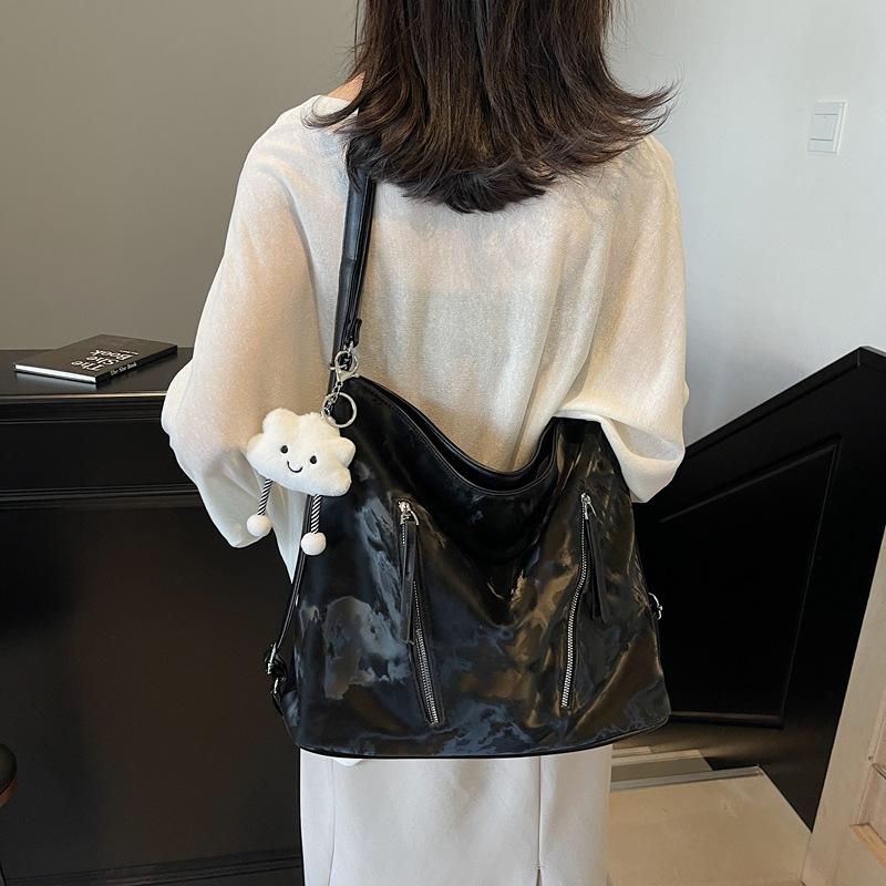 Retro fashion tote bag women 2025 commute to work large capacity shoulder bag backpack