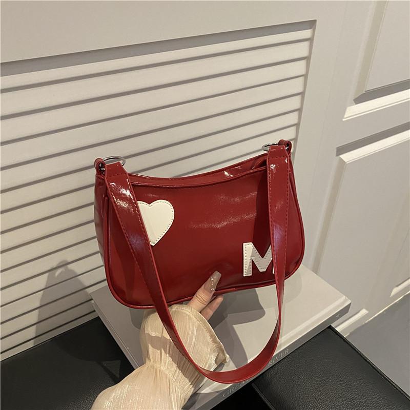 Trendy fashion niche design shoulder bag high sense new casual versatile underarm bag women's messenger bag