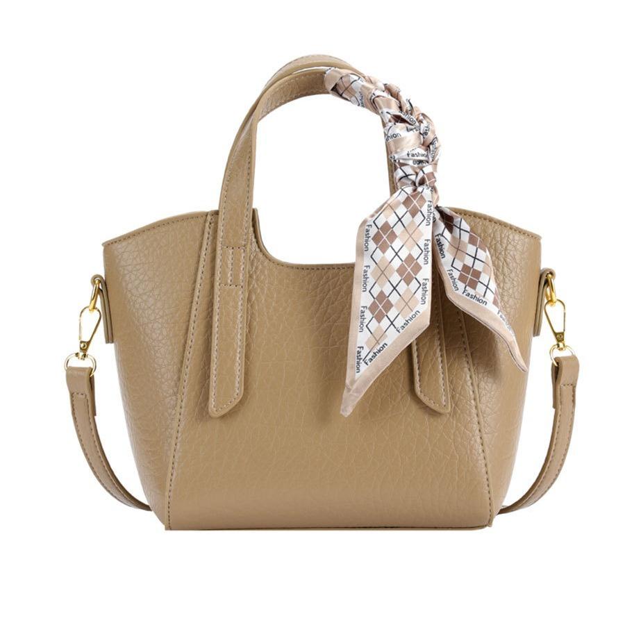 Korean version of fashionable commuter portable bucket bag women's 2025 new autumn and winter simple shoulder bag high-end messenger bag