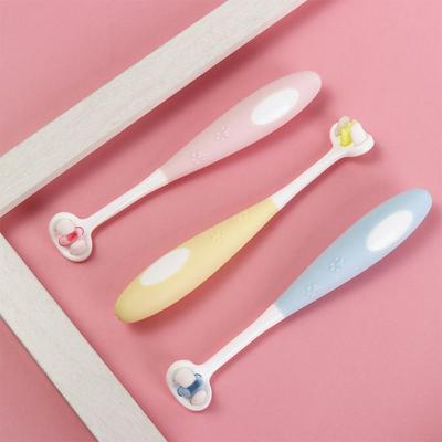 Cuidados dentários – Escovas de dentes para crianças