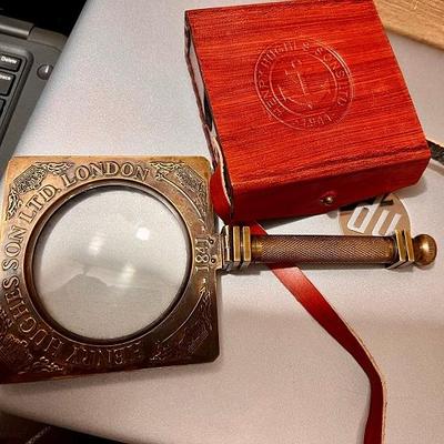 Brass Handled Desk Vintage Magnifier Folding Magnifying Glass, Jewelers Magnifying Glass, New Paper Readding