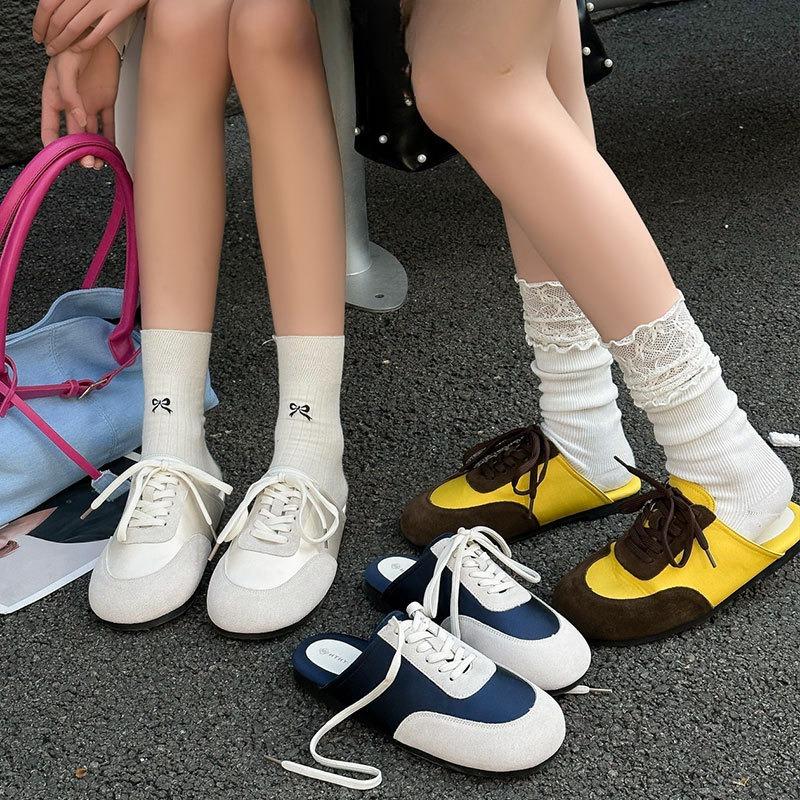 New Soft-soled German Training Shoes with A Flat Toe Cover