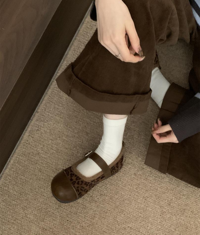 Popular Soft-soled Ugly Cute Boken Shoes 2025 New Spring and Summer Shallow Mouth Flat-soled Single Shoes Women's Versatile Mary Jane Shoes