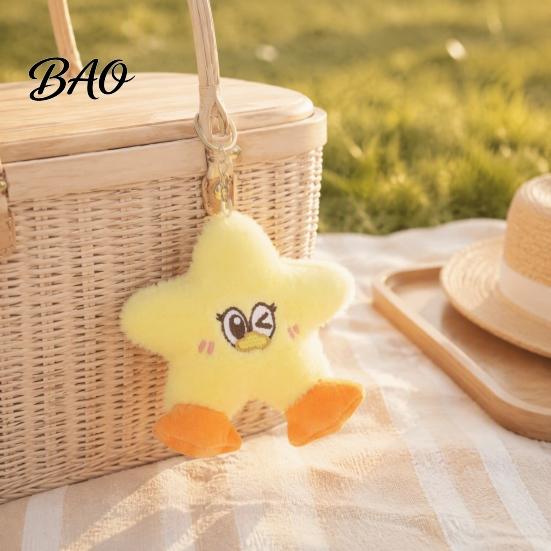 Skin Friendly Polyester Duck Toy Star Plush Keychain, Soft Stuffed Animal Pendant with Embroidered Face, Layered Orange Feet Cute Cartoon Bag