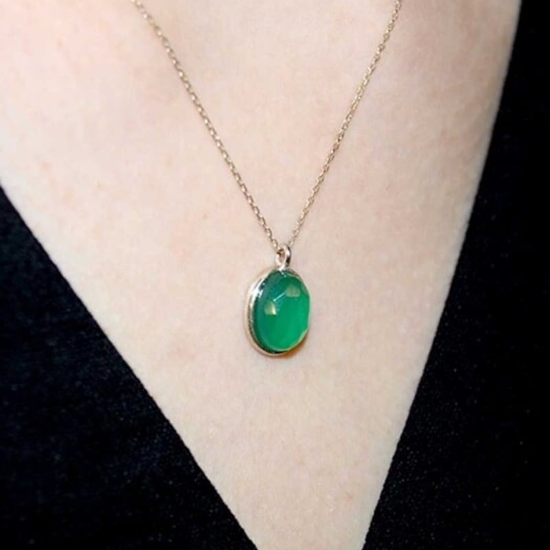 

martha in the garret devoir.green onyx silver