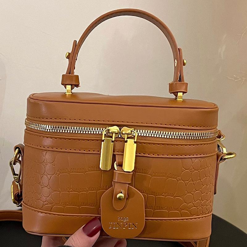 

High-End Women s Crossbody Bucket Bag - Autumn/Winter 2022 Fashion Niche Handbag Standard коричневый