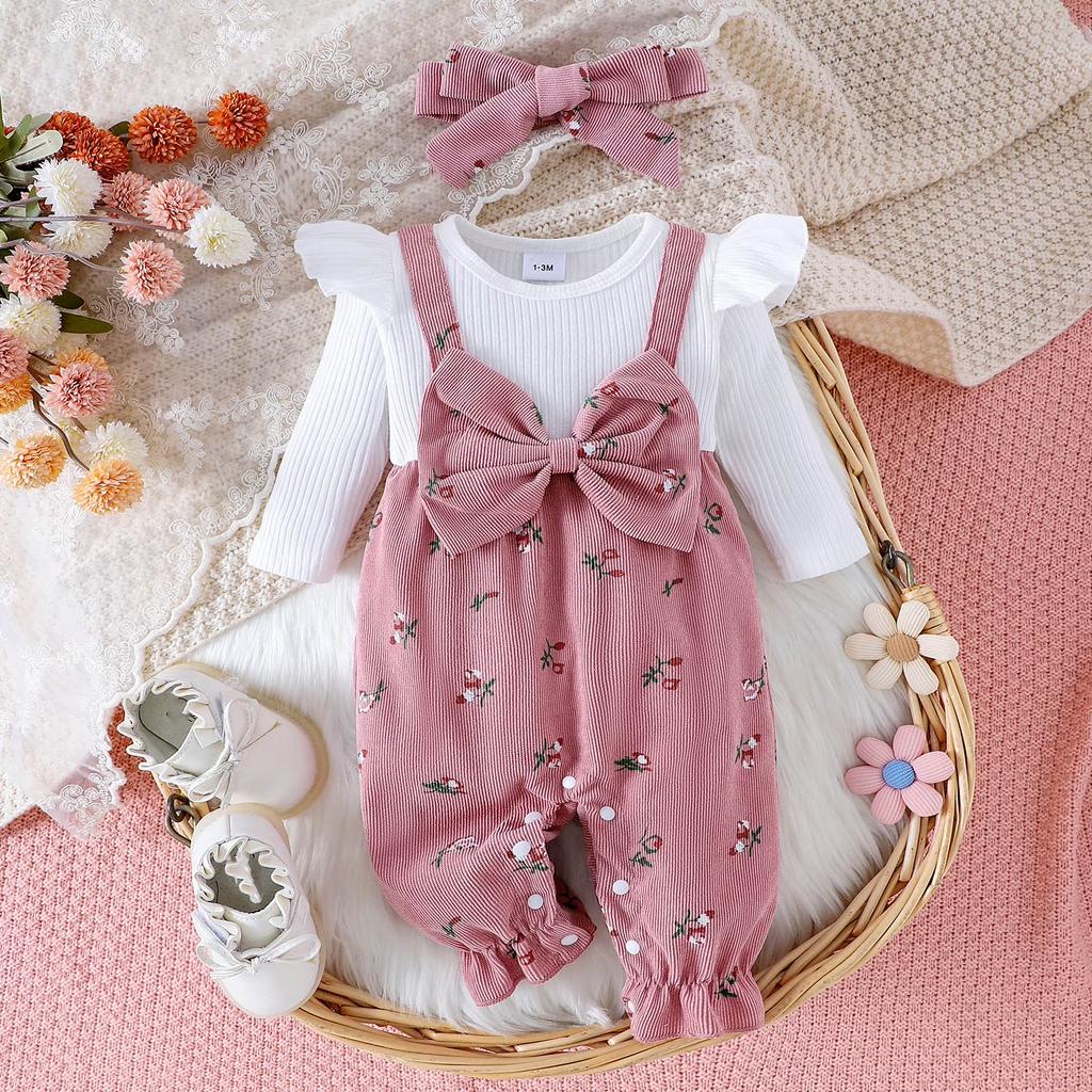 Kleinkind Mädchen 3-teiliges Outfit Set Geripptes Langarm-Oberteil mit Rüschenärmeln Blumenmuster Latzhose mit Schleife und Stirnband Herbst Winter