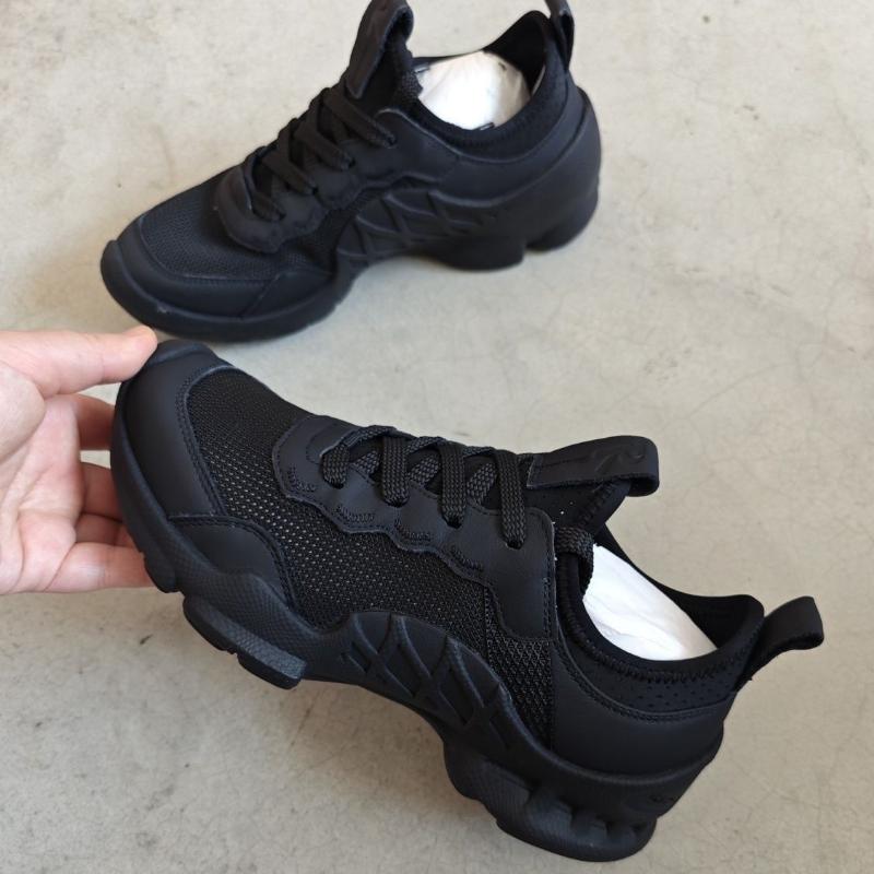 

2026 New Comfortable Height Increasing Shoes Men s Classic Sports Shoes Durable Black Flat Mesh Shoes Casual Walking Shoes 39 чорний