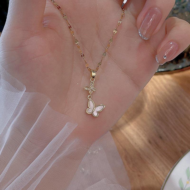 18K Gold-Plated Sterling Silver Seashell  Butterfly Pendant Necklace for Women - Luxury Clavicle Chain Design 18K Gold