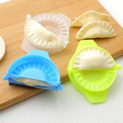 1pcs New Kitchen Household Dumpling Maker Device New Tools Dumpling Jiaozi Maker Device Easy DIY Dumpling Mold Kitchen Appliance