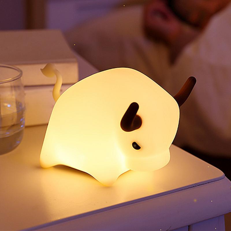 Lumină de noapte reglabilă Reîncărcabilă USB Lumină în formă de bălegar de vacă Lumină de noapte drăguță de desene animate Lampă de masă multifuncțională pentru dormitor, sufragerie