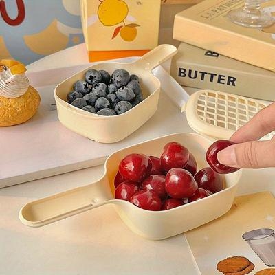 1PC  Fruit Washing Basket with Handle, Japanese Style Blueberry Swing Drain Basket Mini Fruit and Vegetable Washing Basin, Filter Water Washing Basket
