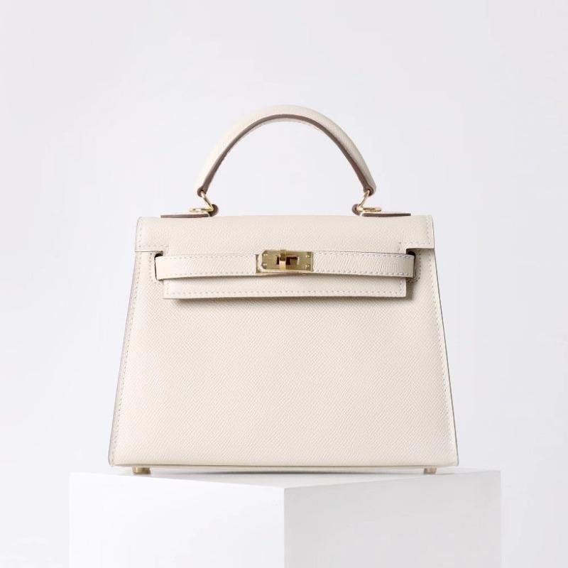 Versatile Second Generation Leather Bag with Multiple Carrying Options