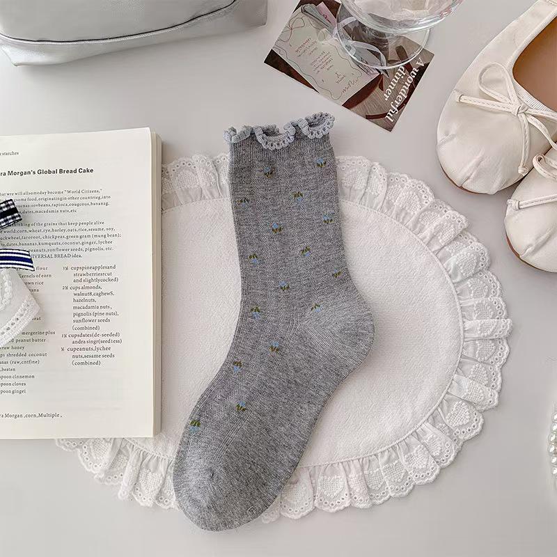 Spring 2026 Floral Mesh Breathable Cotton Socks for Women - Japanese Style, Seamless with Bubble Cuff, Mid-High Tube