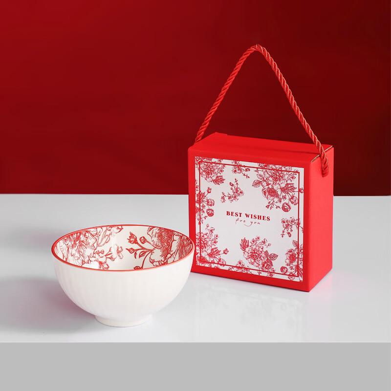 

Rose Holiday Festive Ceramic Bowl Set
