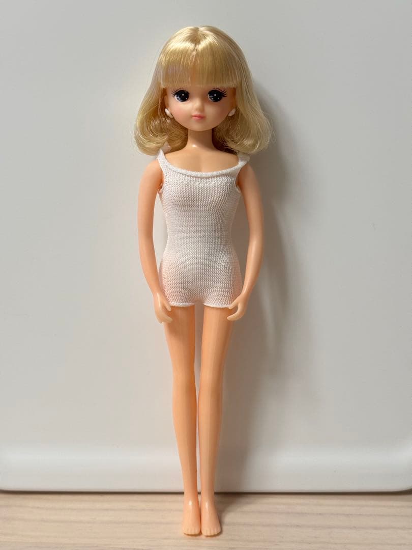 

[USED] Licca-chan Castle BASIC Model Kira-chan