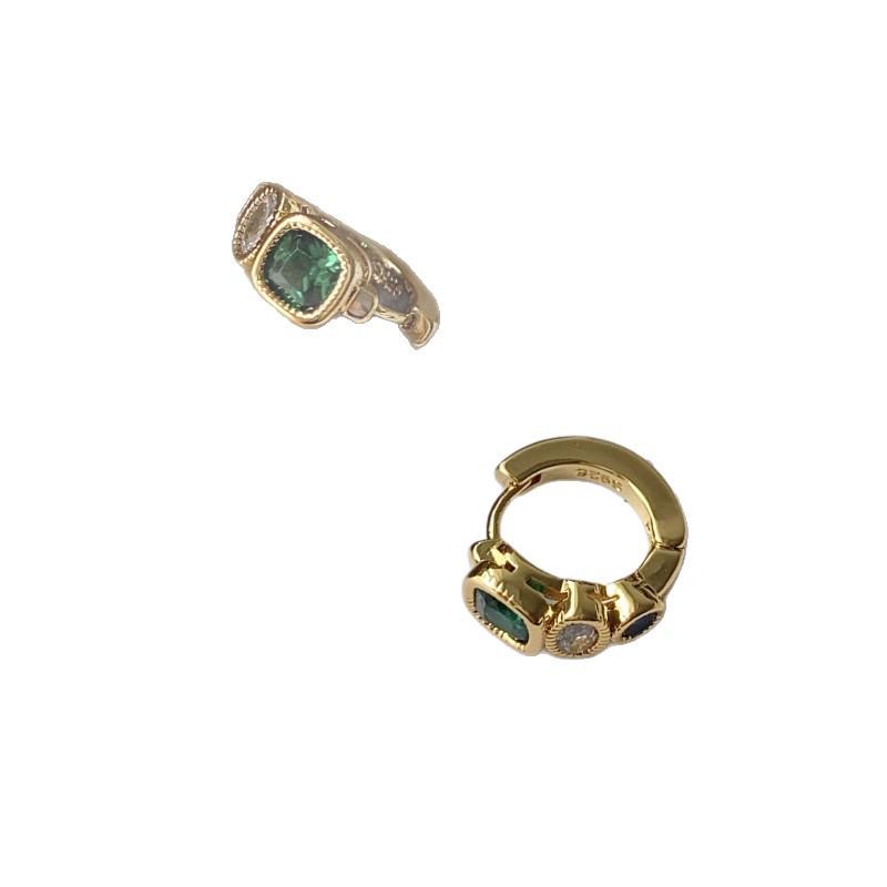 French Emerald Zircon Geometric Ear Cuffs: Trendy, Elegant Court-Style Earrings for a Versatile Fashion Statement