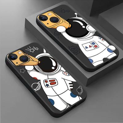 Case For Apple iPhone 14 13 11 12 Pro 7 XR X XS Max 8 Plus 6 6S SE 2022 13Pro Black Soft Phone Funda Astronaut Cute