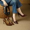 Escarpins à talons aiguilles 2026 printemps français couleur unie bout pointu cuir souple tempérament trajet une pédale bouche légère chaussures simples
