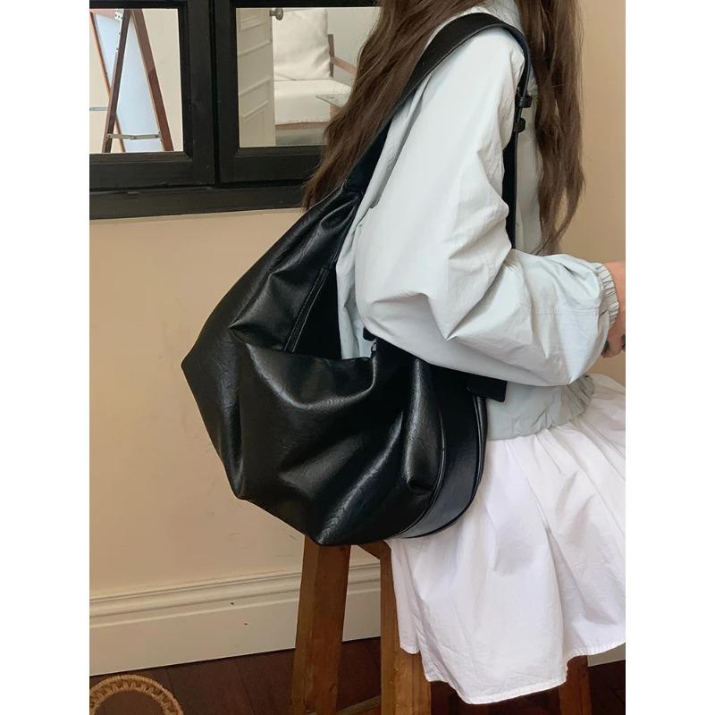 Weiches PU-Leder Damen Hobo Schultertasche Große Kapazität Damen Retro Lässige Umhängetaschen Einfarbige Damen Tragetaschen