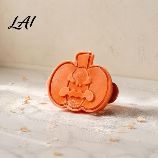 Family Baking Activities Halloween Mini Pie Mold Cat/Pumpkin/Ghost Shape Reusable Embossed Plastic Dough Stamps Hand Mold for Home Kitchen