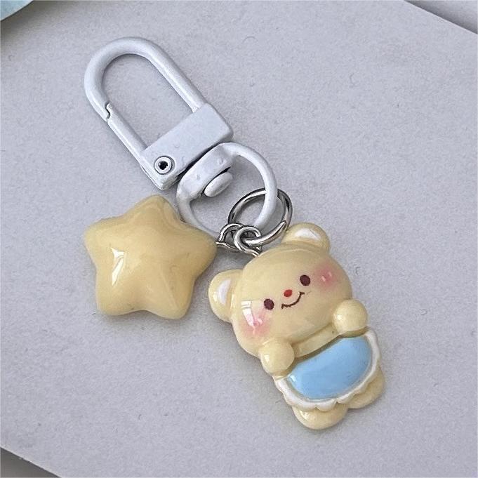 

Milky Soft Butter Bear Star Keychain: Cute Cartoon Pendant for Backpack or Gift