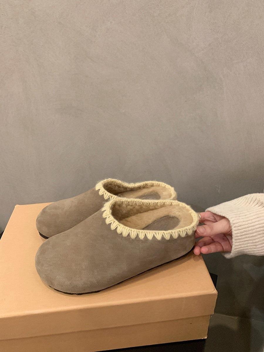 

Увеличивающие внутреннюю высоту маленькие плюшевые туфли осенне-зимние пушистые хлопковые тапочки женские туфли 2025 Boken single shoes 40