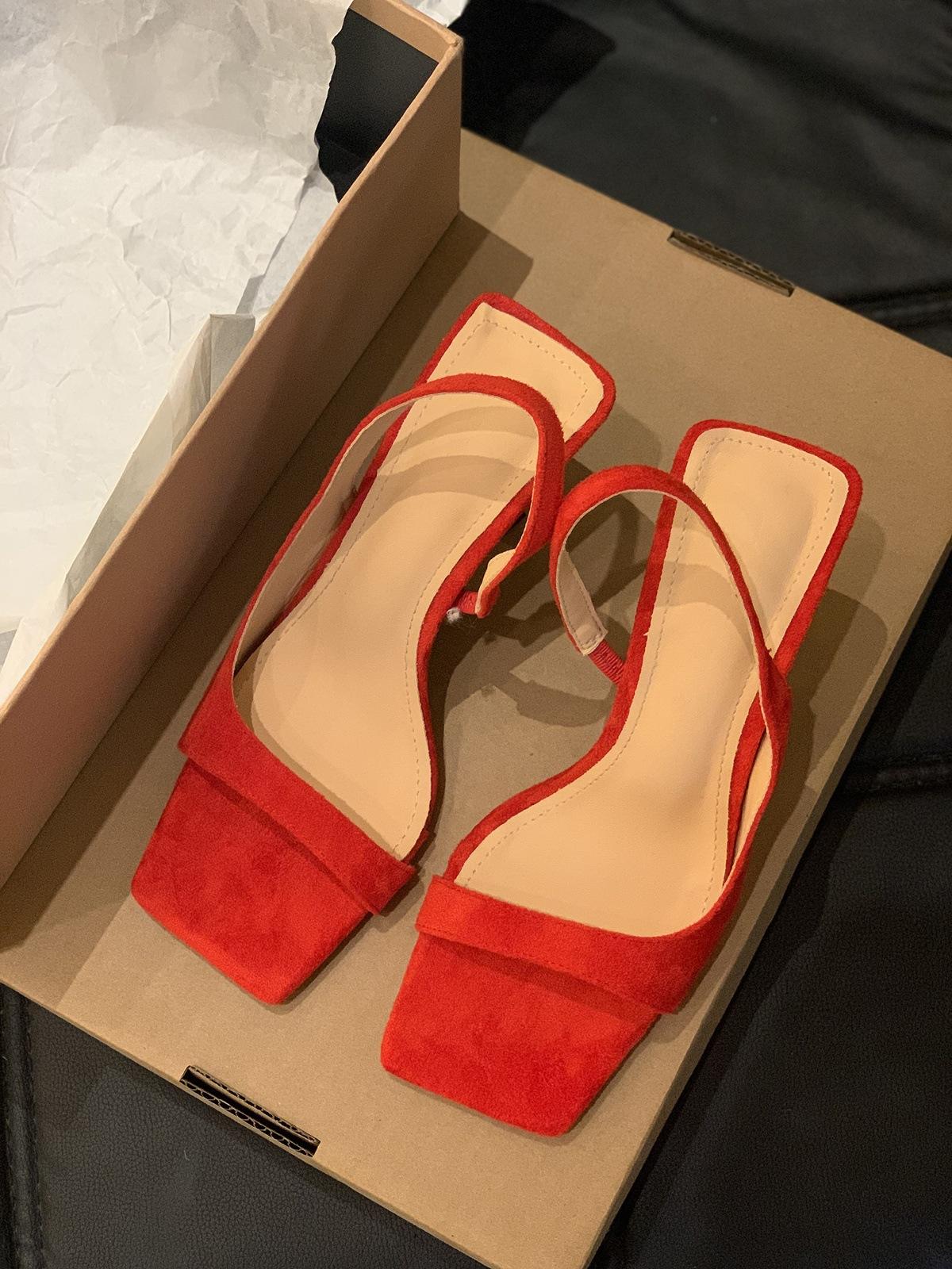 

Temperament retro yellow high heels with sandals fairy shoes 2025 summer French with skirt Roman shoes 35