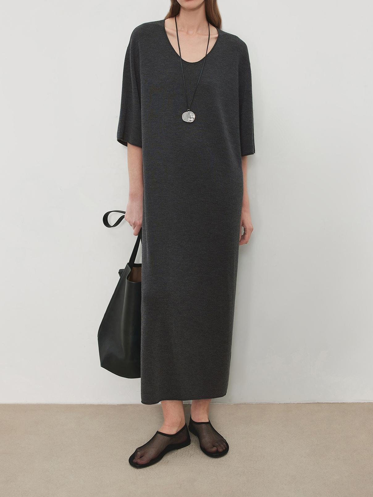 

JOC Прогулочный набор: Платье из 100% шерсти ягненка, окрашенное на заказ, с рукавами с подвернутым краем Small