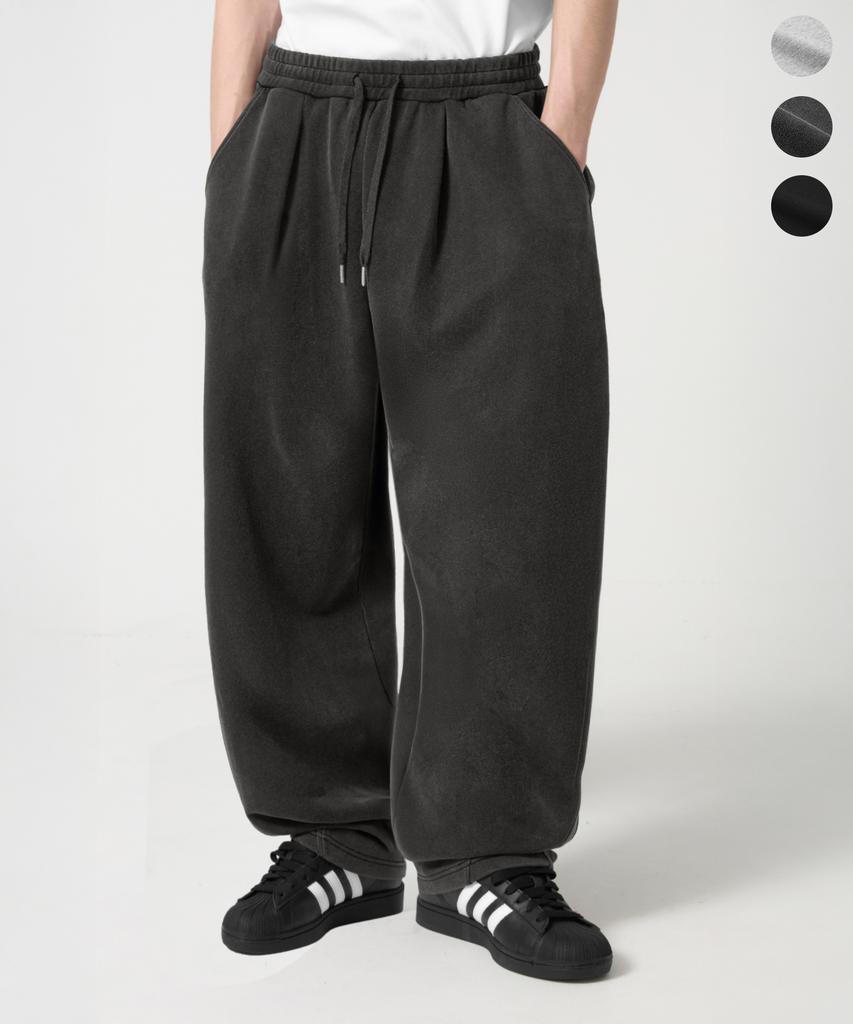 TRILLION One-Pleat Curved Side-Pleat Sweatpants_3Color