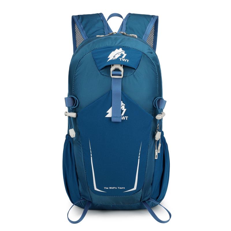 

Large Capacity Foldable Outdoor Backpack - Lightweight, Water-Resistant for Hiking & Climbing Below 20L темно-синього кольору