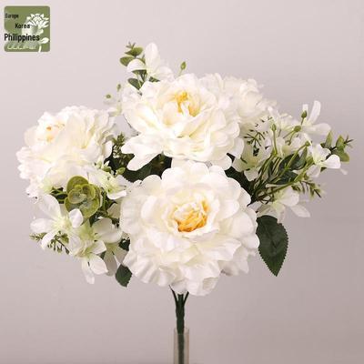 Decorazioni per la casa – Ghirlande e fiori artificiali