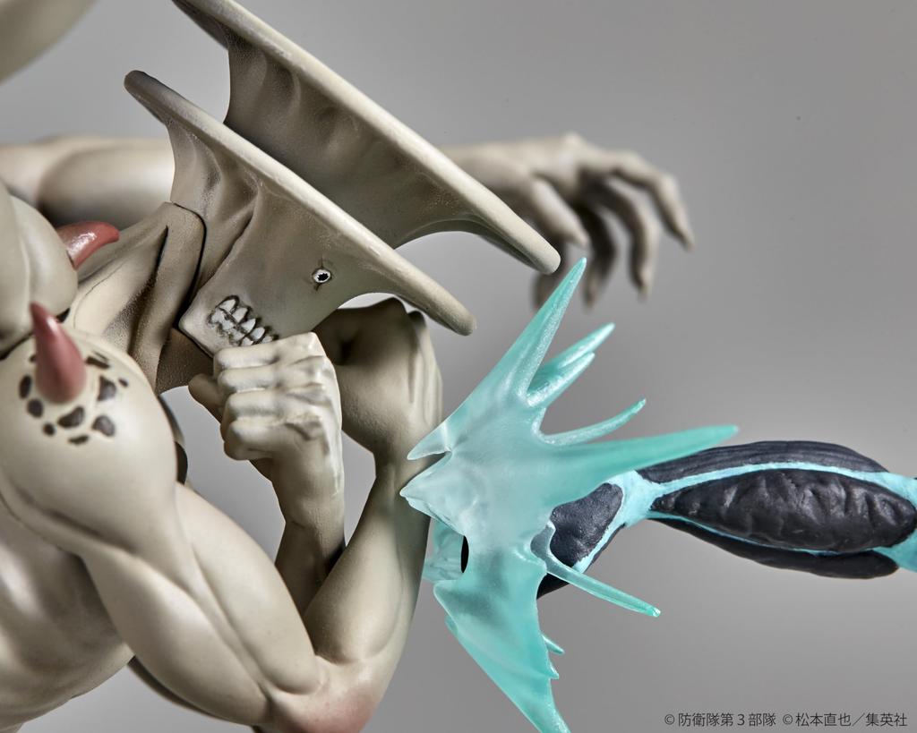 Kaiyodo Anime "Kaiju No. 8" Kaiju No. 8 vs. Kaiju No. 9 1/18 Scale PVC Painted Complete Figure