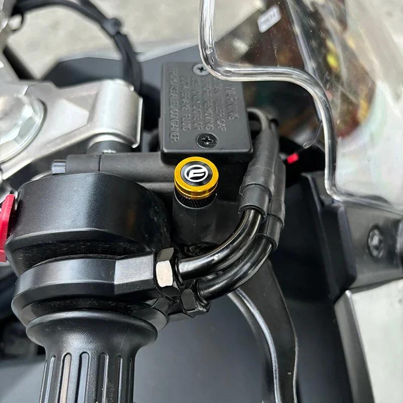 M10X1.25 Motocyklové príslušenstvo CNC hliníková krytka otvoru pre spätné bočné zrkadlo skrutka pre CFMOTO 800NK 800 NK 800MT MT450 Veľkosť