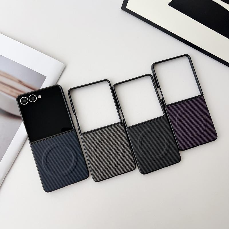 Luxury Leather Carbon Fiber Phone Case For Samsung Galaxy Z Flip 8 7 FE 6 5 4 3 For Magsafe Magnetic Wireless Charging Cover