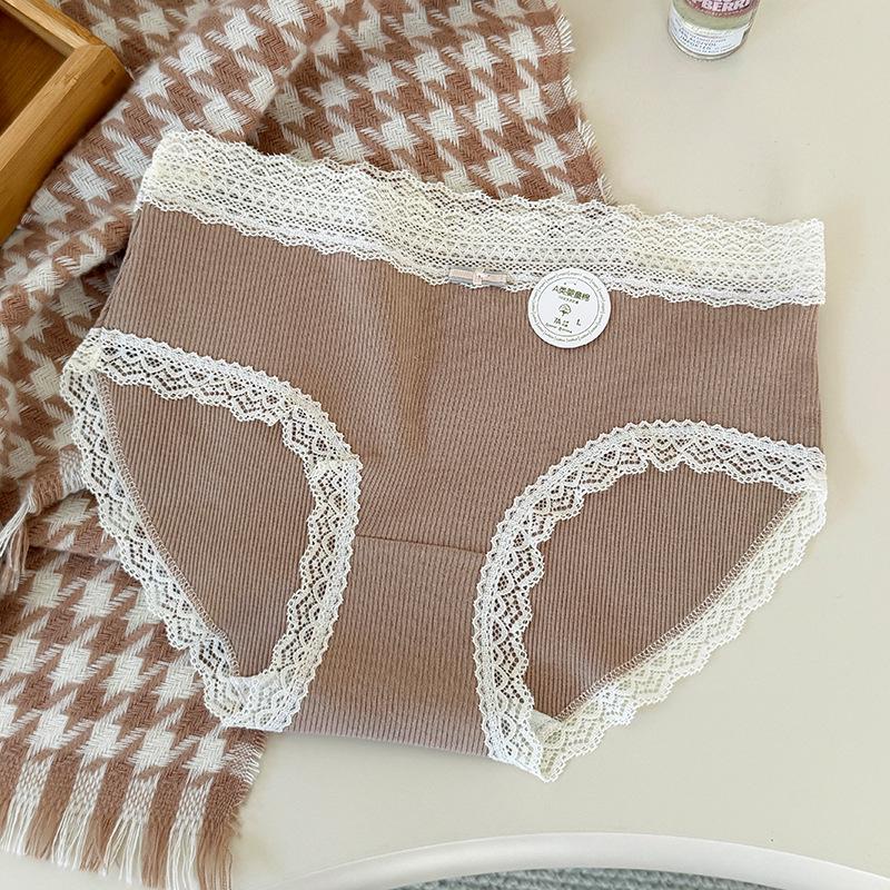 10A Antibacterial Lace Mid-Waist Women's Briefs: Pure Cotton, Skin-Friendly, Breathable, Comfortable for Young Girls