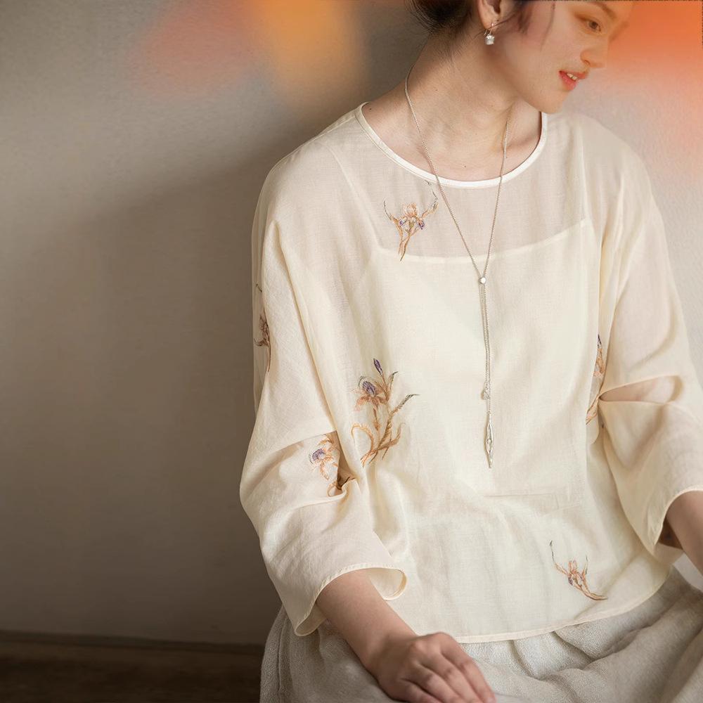 Women's Summer Lightweight White Embroidered Cotton Retro Shirt