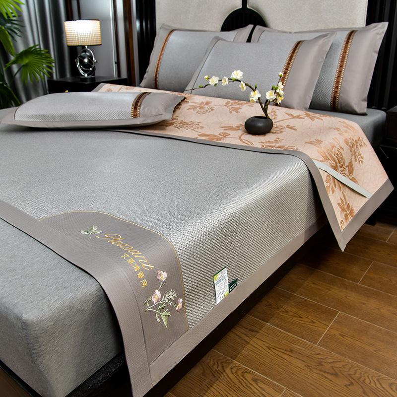 Embroidered Ice Vine Rattan Summer Mat Set - Includes Dormitory, Hotel, and Air Conditioning Latex Ice Silk Mats.