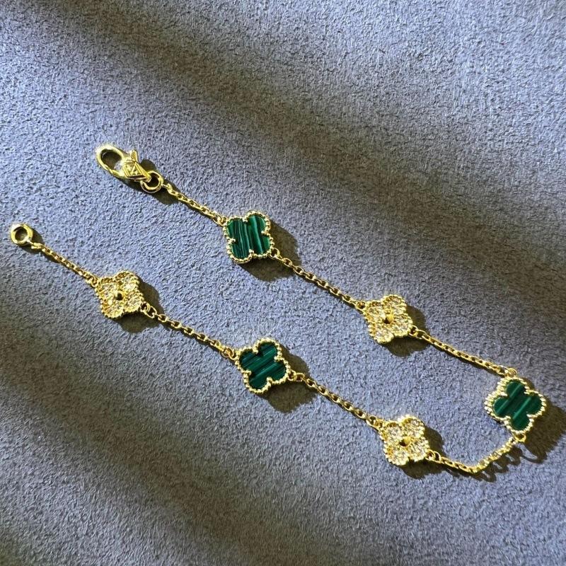 Boutique Vierblättriges Kleeblatt Mini 9mm Sechs Blumen Armband 18k Ins Mode Herren- und Damenarmbänder