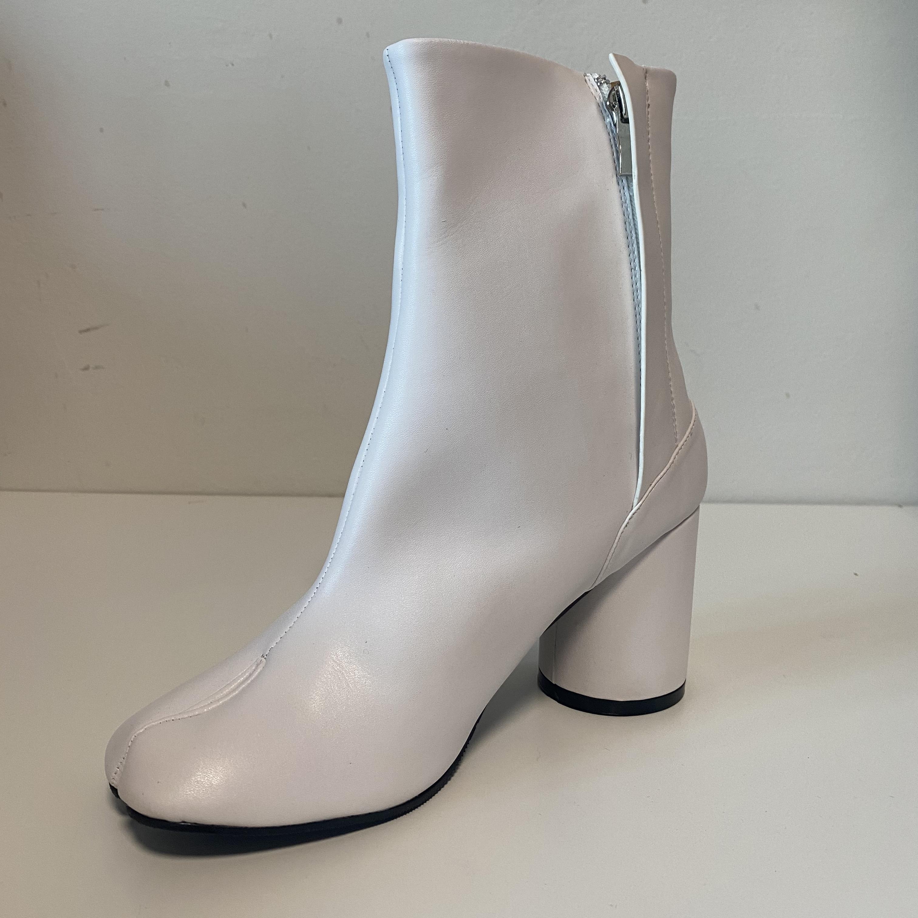 Женская Мода Обувь Таби Натуральная Кожа Ботильоны На Толстом Каблуке Низкий Каблук Женские Ботинки Роскошный Дизайн Модные Туфли с Раздельным Носком 38