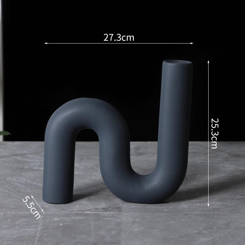 Creative Twisted Pipeline Abstract Artwork Statue Desk Decoration Ornaments Modern Crafts Ceramic Sculpture Room Aesthetic Decor