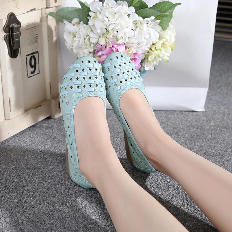 Woman Fashion Real Leather Flat Sandals Plus size 41 42 43 Woman Casual Comfortable Soft Loafers Designer Braid Cut-outs Shoes