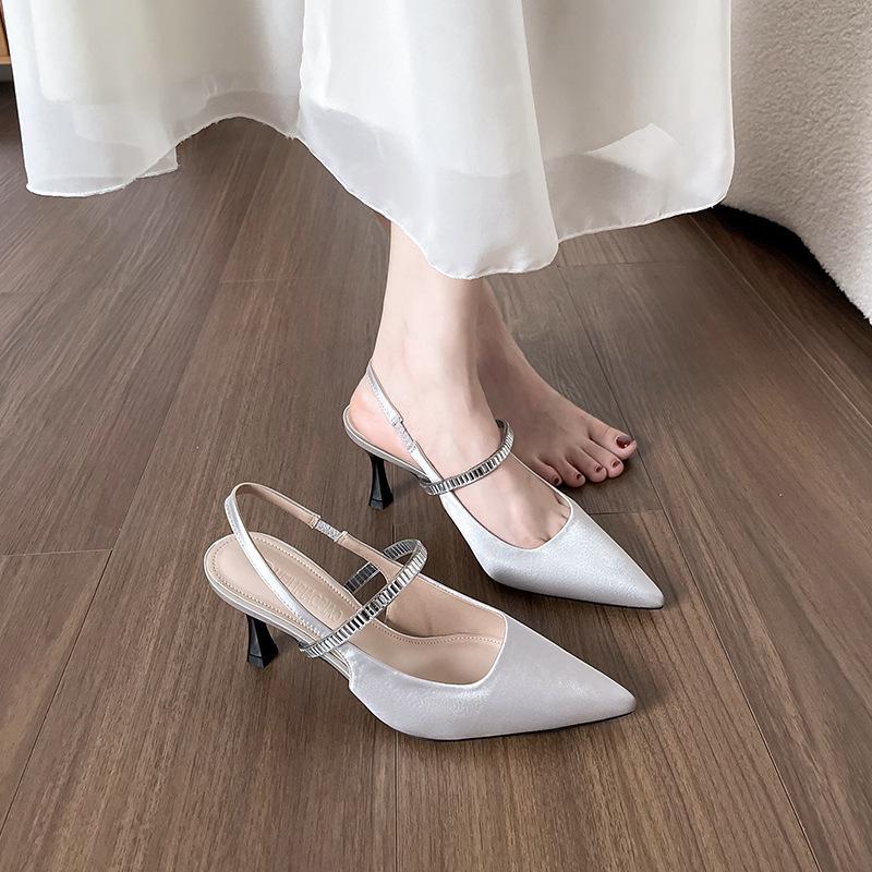 French elegant women's shoes pointed toe thin heel 2025 new summer word with rhinestone temperament women's bag head sandals women