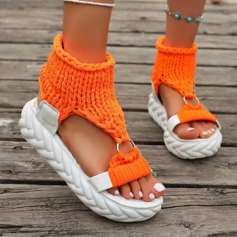 2025 Hot Seller New Gold Knitted Sandals for Women Braided Elastic Summer Shoes Mesh Flat Bottom Hollow Out Female Sandals